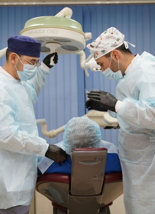 Имплантация при полном отсутствии зубов